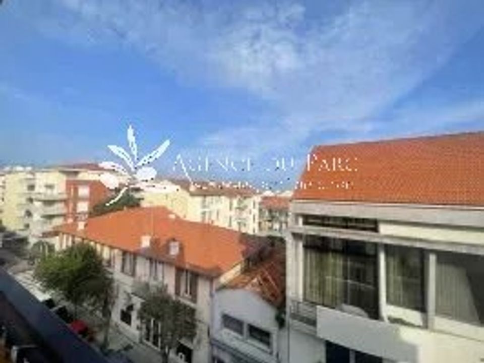 Lejlighed i Antibes, Alpes-Maritimes - foto 1