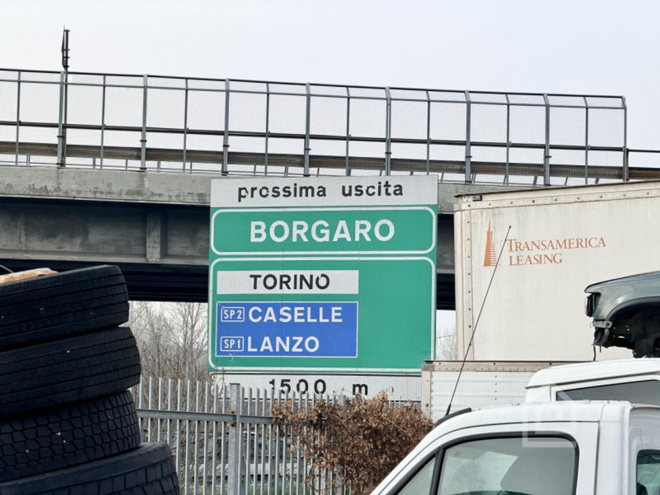 Erhvervsejendom i Torino, Turin - foto 1
