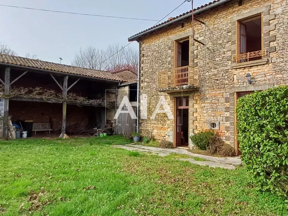 Herregård i Les Adjots, Charente - bilde 2