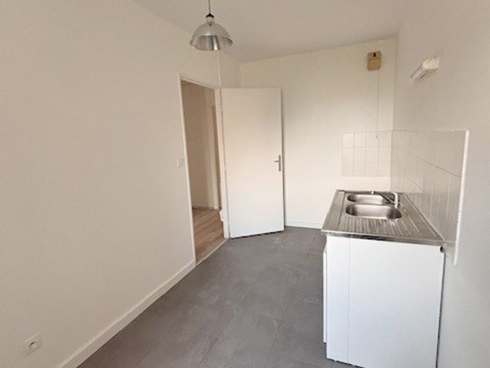 Lejlighed i Villeurbanne, Rhone - foto 3