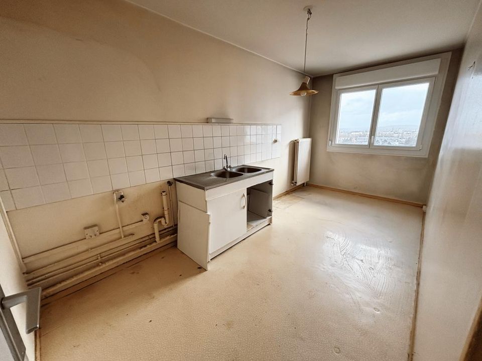 Lejlighed i Vandoeuvre-les-Nancy, Meurthe-et-Moselle - foto 3