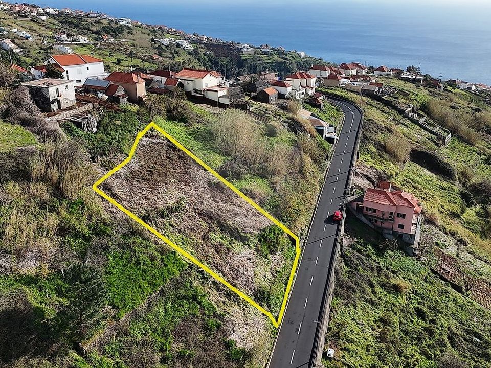 Helårsgrund i Calheta, Madeira - foto 1