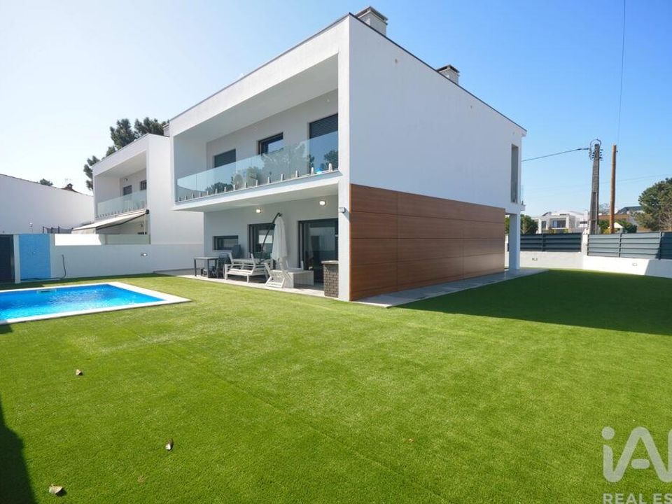 Byhus i Seixal, Setubal - foto 2