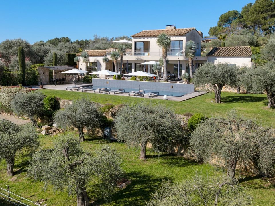 Villa i Valbonne, Alpes-Maritimes - foto 1