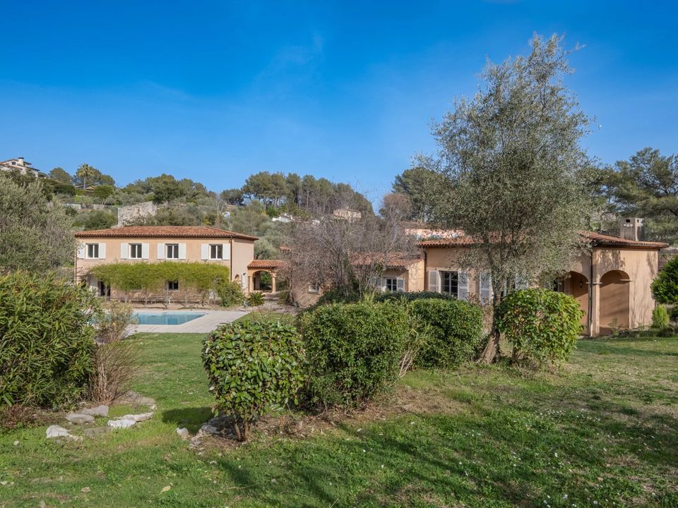 Villa i Roquefort-les-Pins, Alpes-Maritimes - bilde 5
