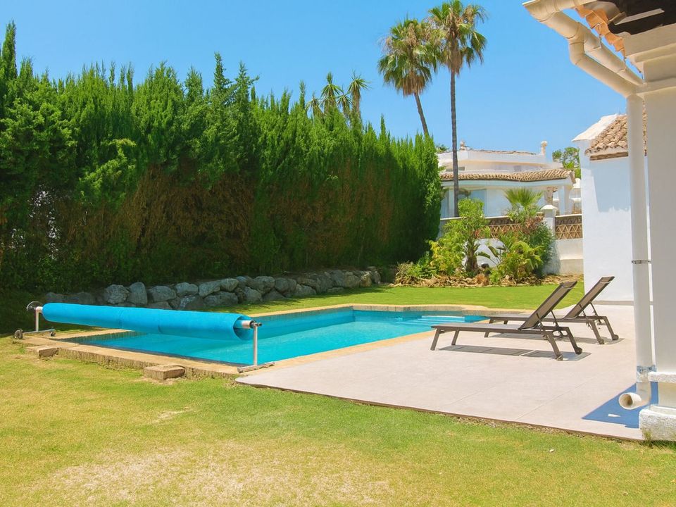 Villa i El Paraiso, Malaga - bilde 2