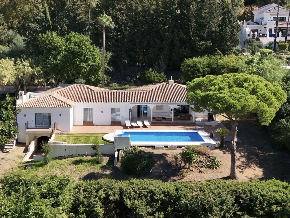 Villa i El Paraiso, Malaga - bilde 2