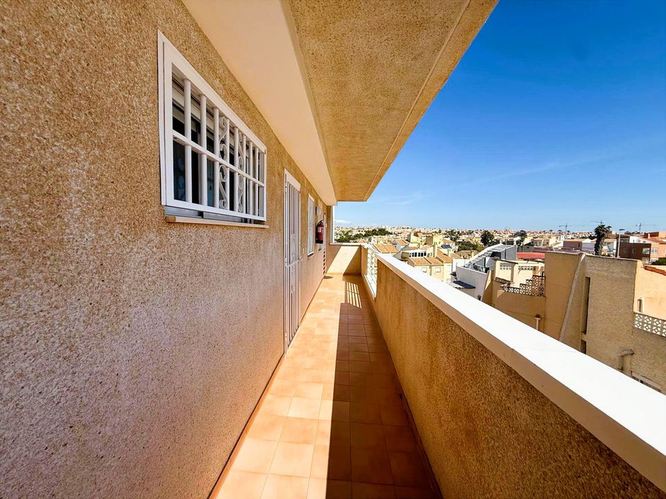 Lejlighed i Torrevieja, Alicante - foto 3