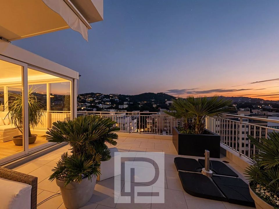 Lejlighed i Le Cannet, Alpes-Maritimes - foto 1