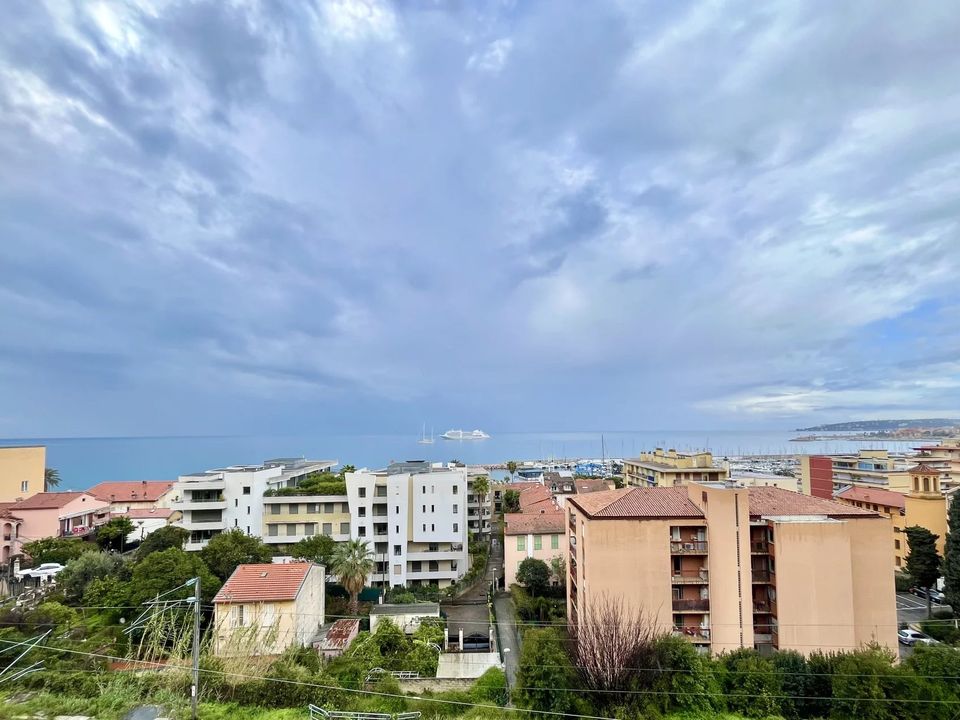 Lejlighed i Menton, Alpes-Maritimes - foto 1