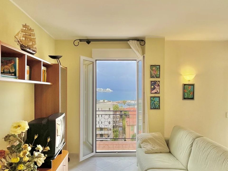 Lejlighed i Menton, Alpes-Maritimes - foto 3