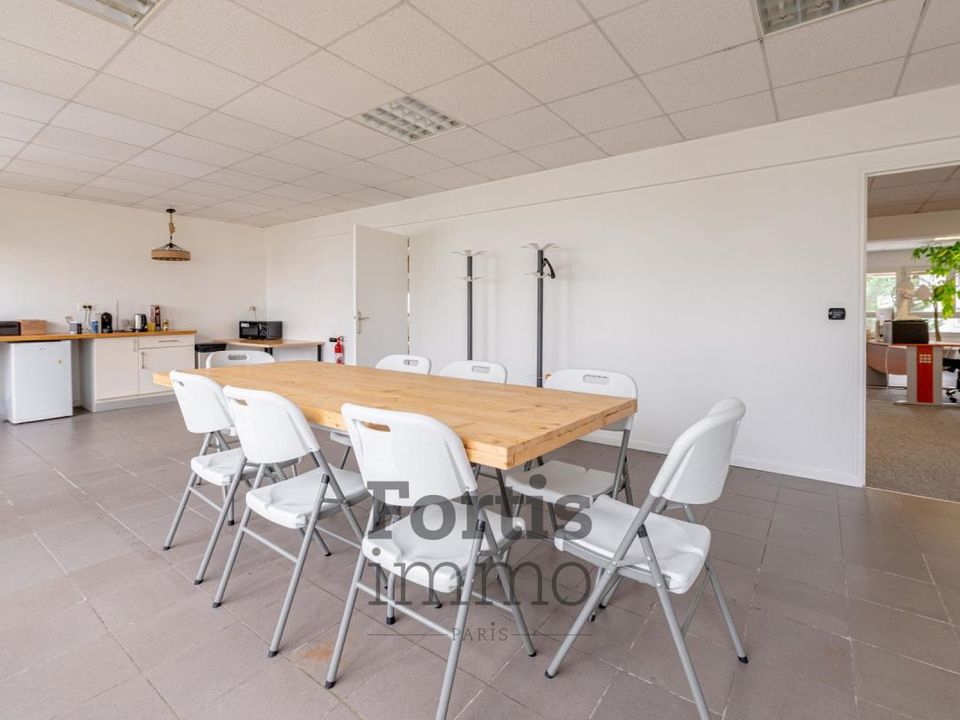 Propiedad comercial en Saint-Ouen, Seine-Saint-Denis - foto 4
