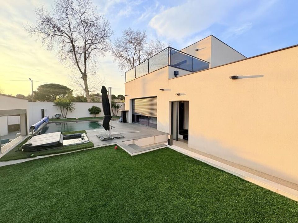 Villa i Castelnau-le-Lez, Herault - foto 1