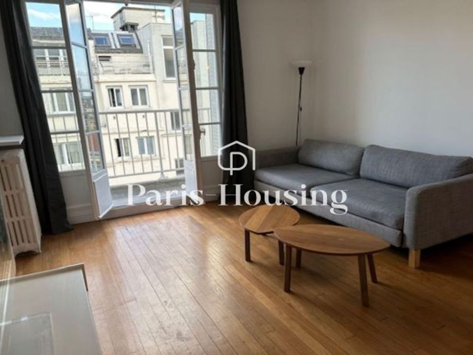 Apartment in Paris, Paris - photo 1