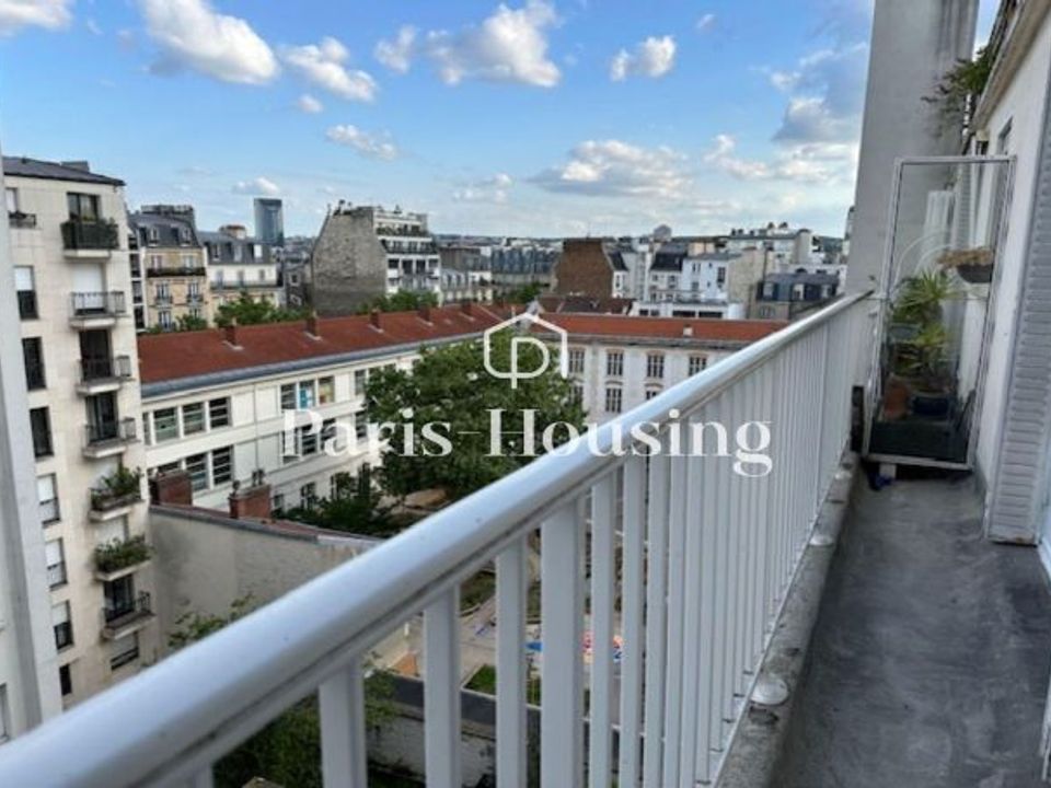 Apartment in Paris, Paris - photo 3