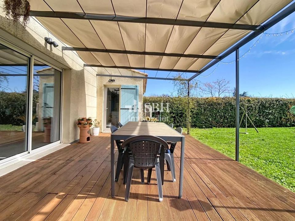 Villa in Maubec, Vaucluse - photo 4