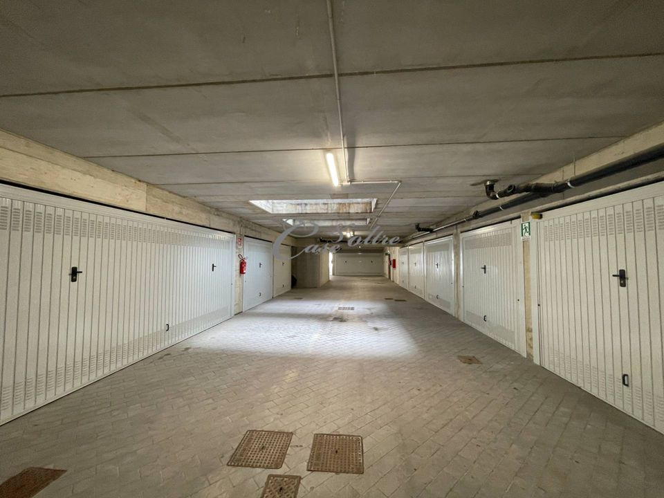 Parkeringsplads i Seregno, Monza and Brianza - foto 4