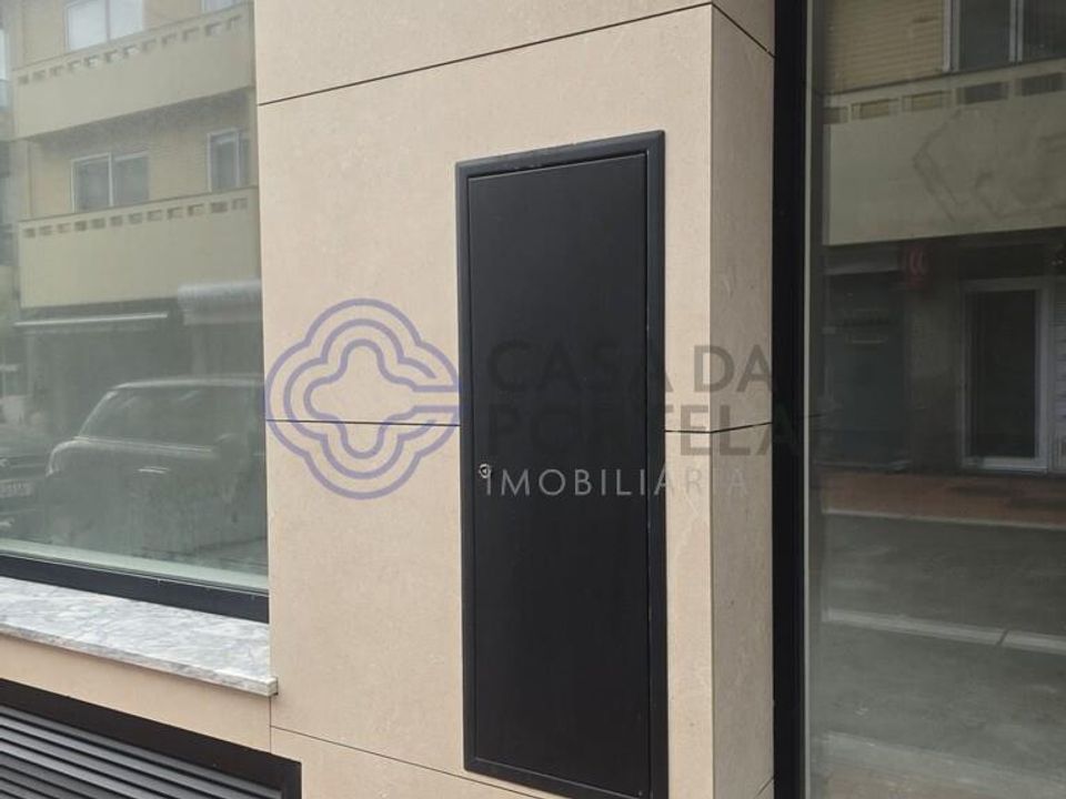 L'establiment comercial a Espinho, Aveiro - foto 3