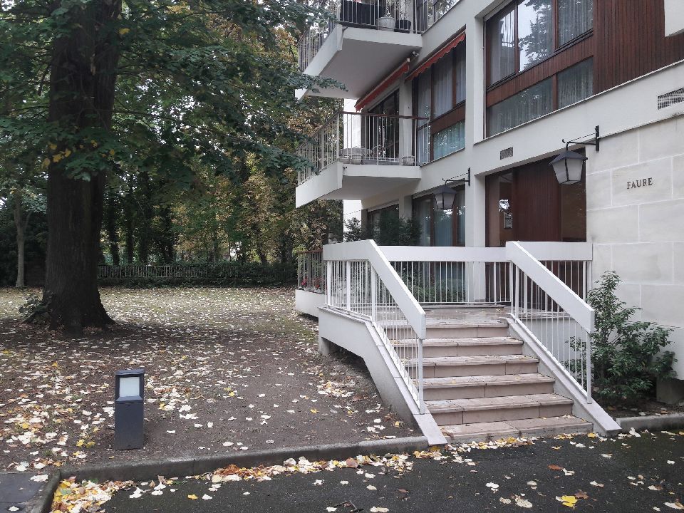 Studio in Maisons-Laffitte, Yvelines - photo 3