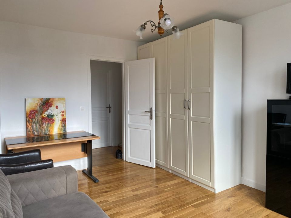 Lejlighed i Joinville-le-Pont, Val-de-Marne - foto 1