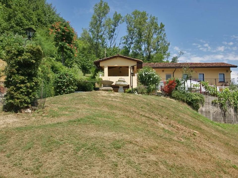 Villa i Dogliani, Cuneo - bilde 1