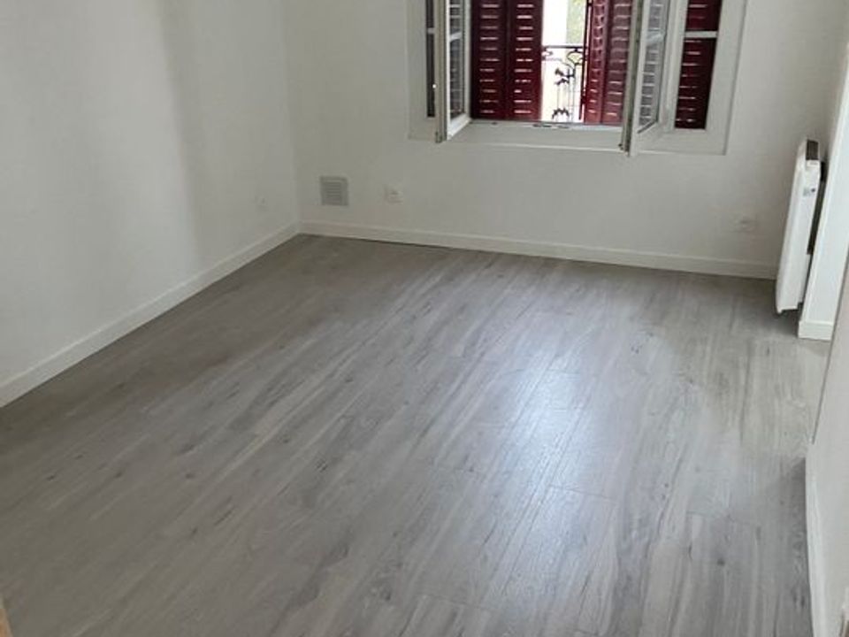Leilighet i Épinay-sur-Seine, Seine-Saint-Denis - bilde 2