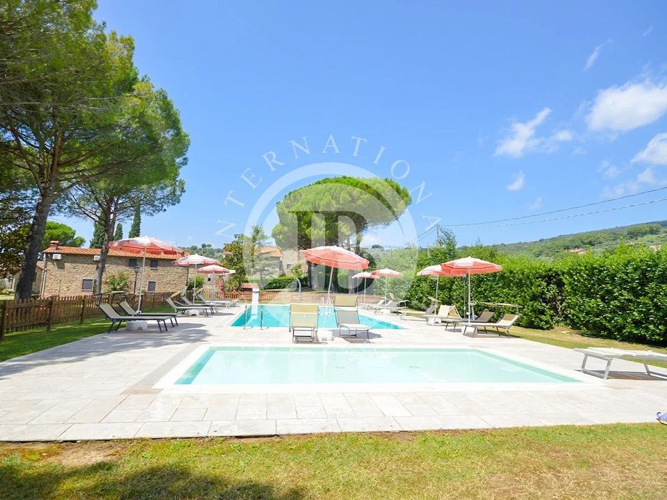 Villa i Tuoro sul Trasimeno, Perugia - foto 1