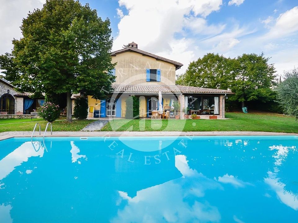 Villa in Montecastrilli, Terni - foto 1