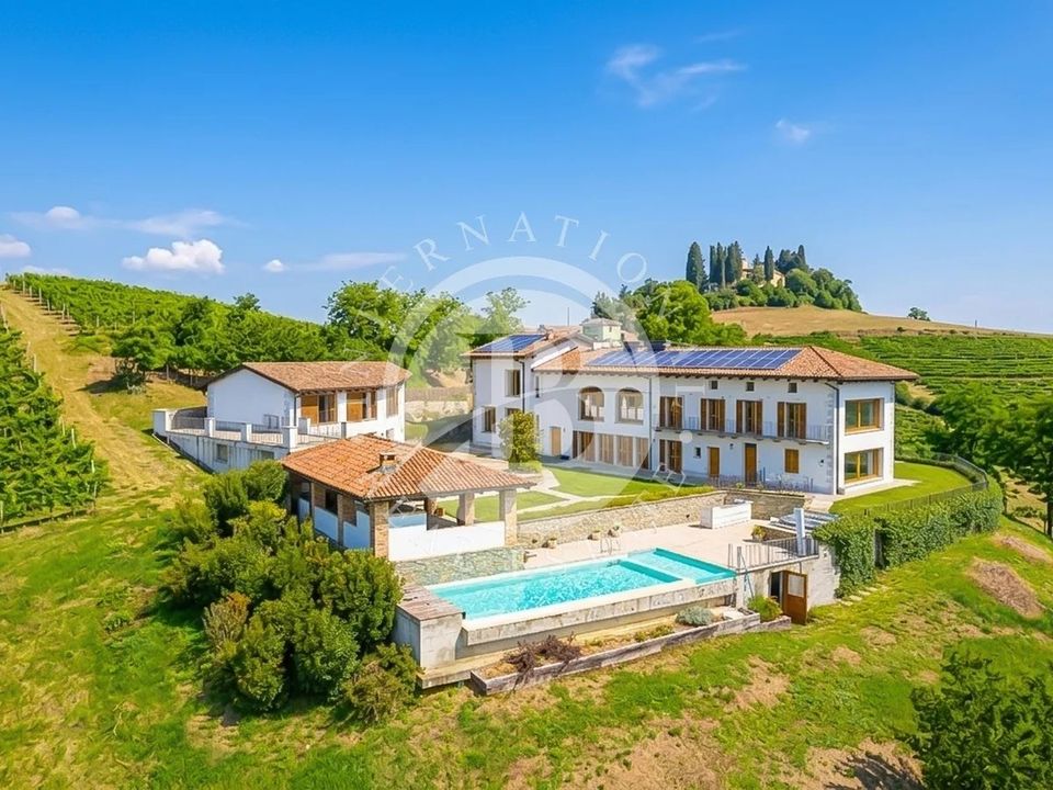 Villa i Agliano Terme, Asti - foto 1