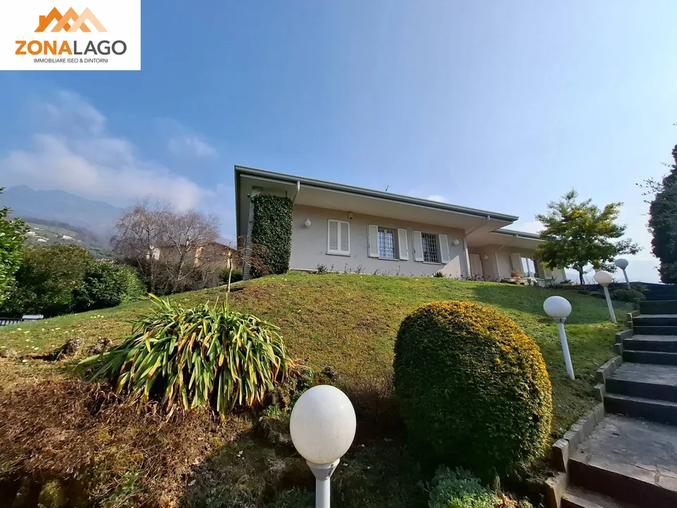 Villa i Sale Marasino, Brescia - foto 2