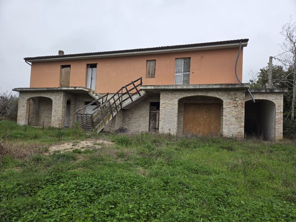 Farm hus i Montecosaro, Macerata - foto 1