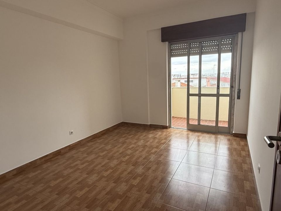 Apartament a Odivelas, Lisbon - foto 4