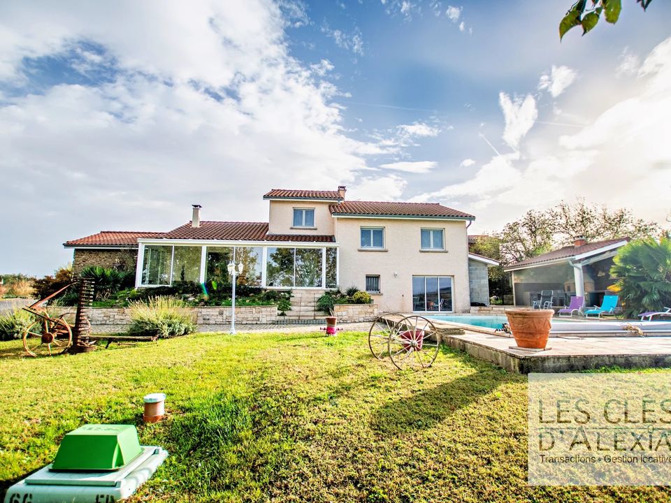 Masia a Échalas, Rhone - foto 1