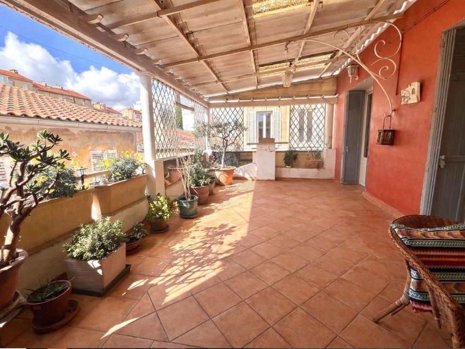 Byhus i Marseille, Bouches-du-Rhone - foto 1