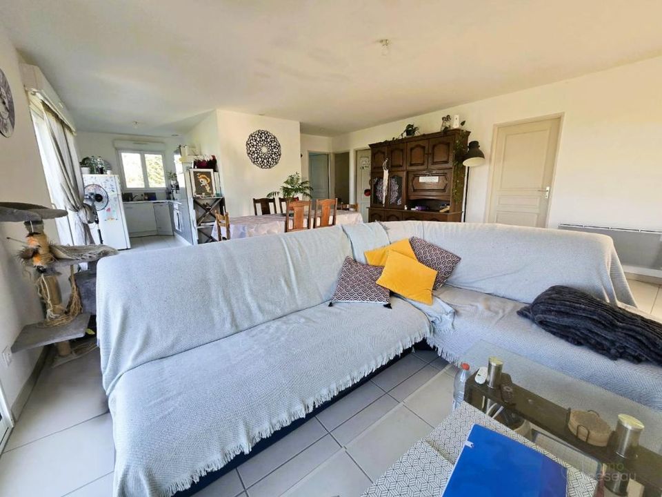 Villa i Saint-Bonnet-Sur-Gironde, Charente-Maritime - foto 2