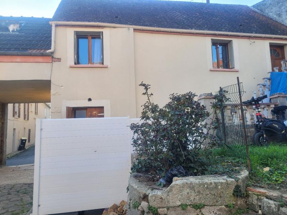 Lejlighed i Chaumes-en-Brie, Seine-et-Marne - foto 1
