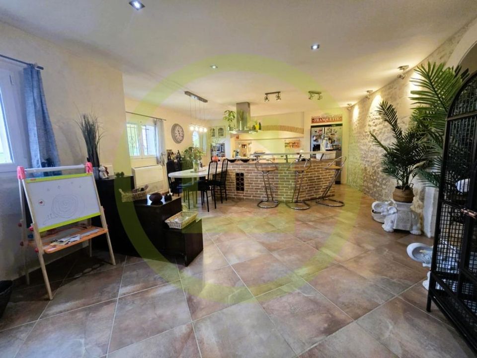 Villa i Mirambeau, Charente-Maritime - foto 3