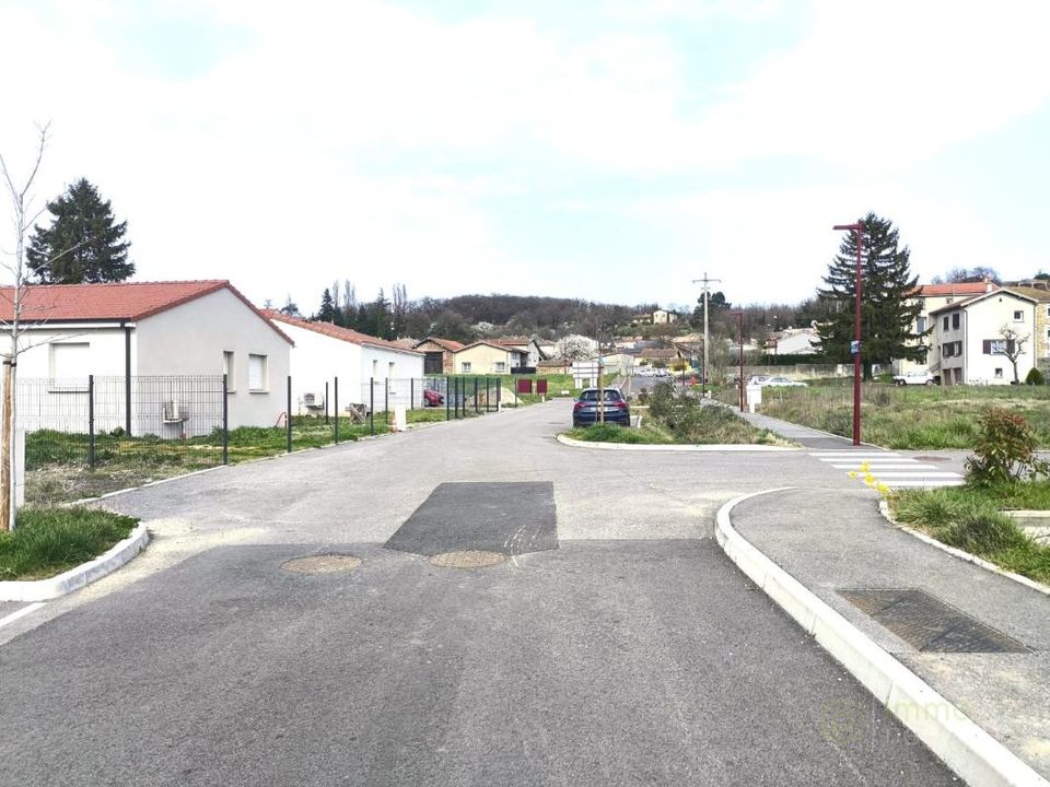 Helårsgrund i Saint-Uze, Drome - foto 4