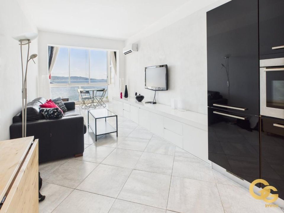 Lejlighed i Theoule-sur-Mer, Alpes-Maritimes - foto 1