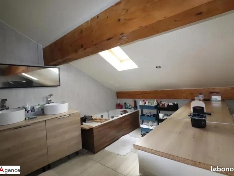 Villa i La Ricamarie, Loire - foto 5