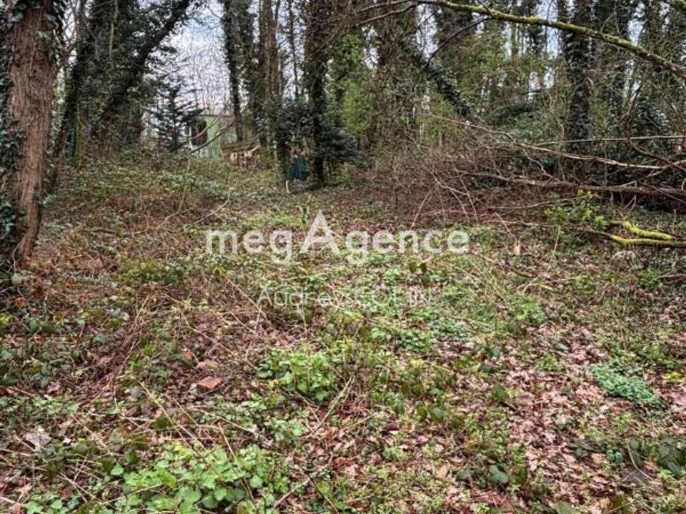 Terrain - Véron, Yonne - photo 1