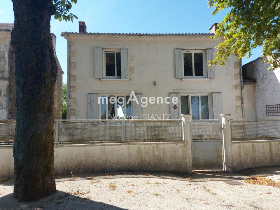 Villa i Aulnay, Charente-Maritime - foto 1