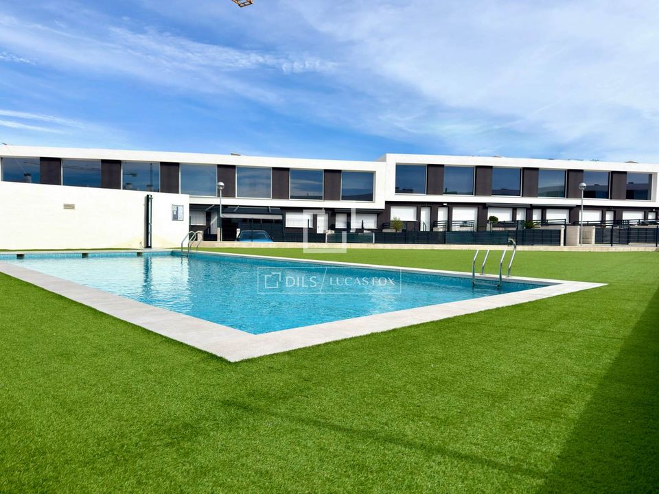 Villa i Gran Alacant, Alicante - foto 1