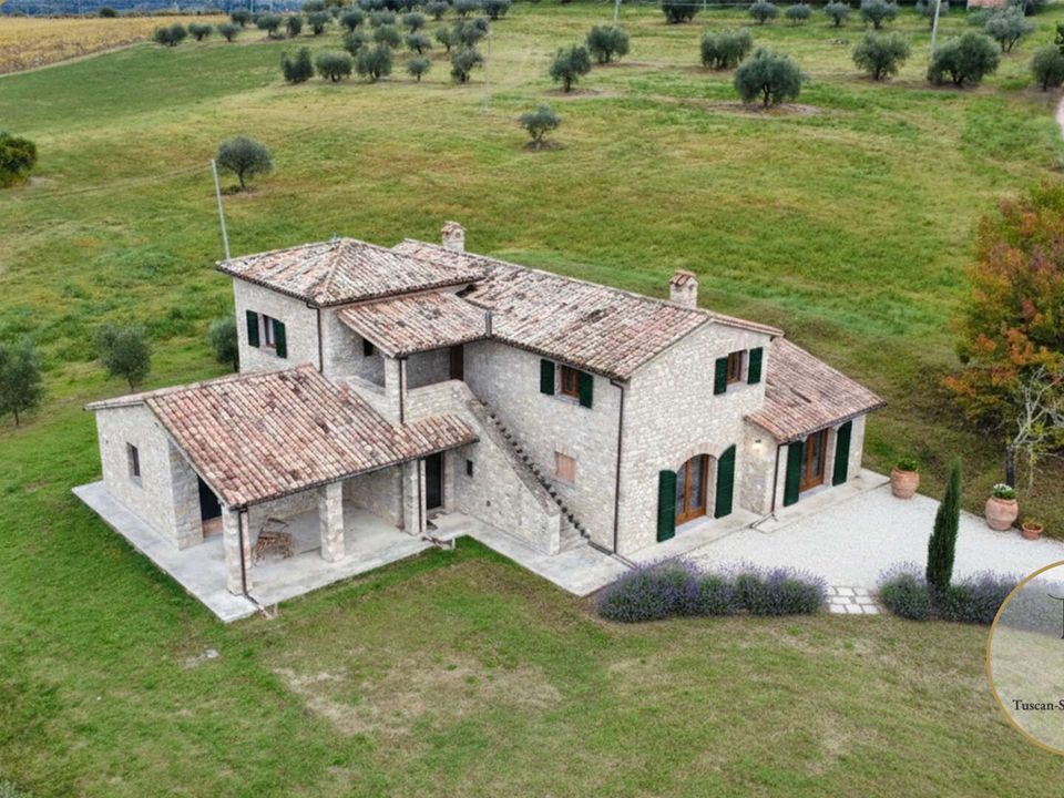Farm hus i Perugia, Perugia - foto 1