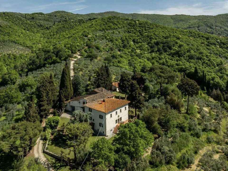 Landejendom i Castiglion Fiorentino, Arezzo - foto 1