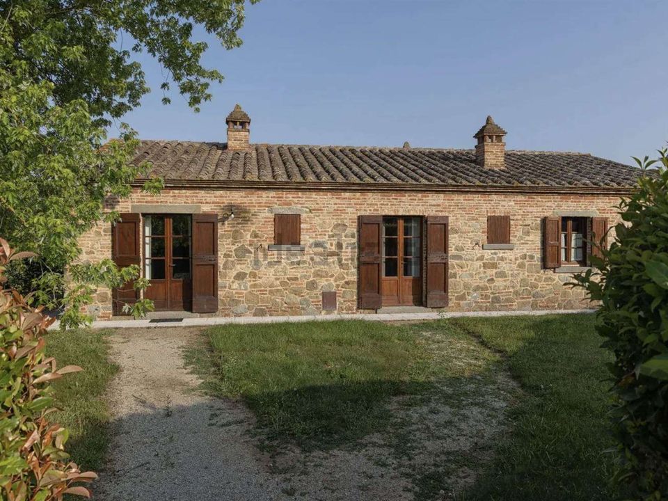 Farm hus i Castiglion Fiorentino, Arezzo - foto 4