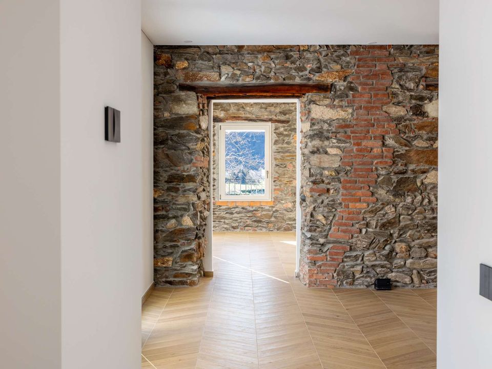 Villa em Luino, Varese - foto 1