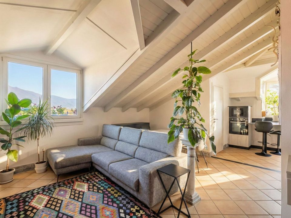 Apartamento em Luino, Varese - foto 1