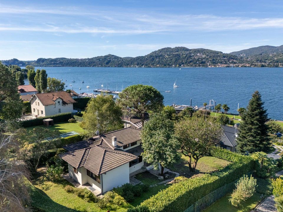 Villa i Ranco, Varese - foto 1