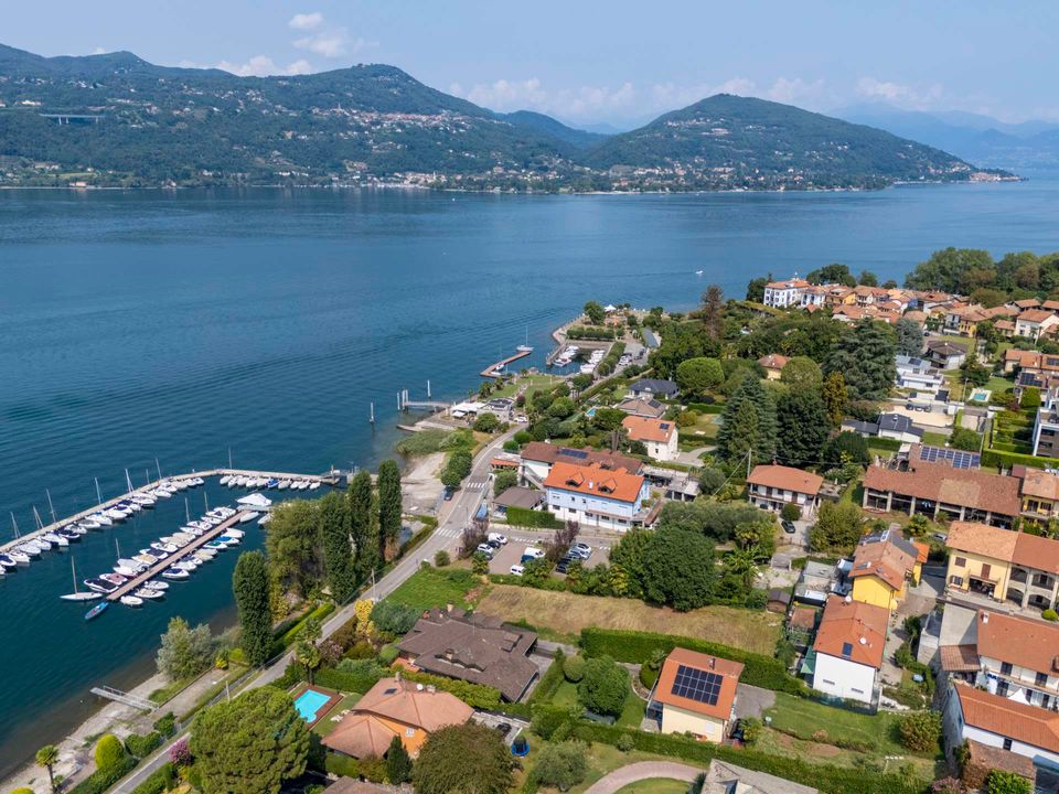 Villa a Ranco, Varese - foto 2